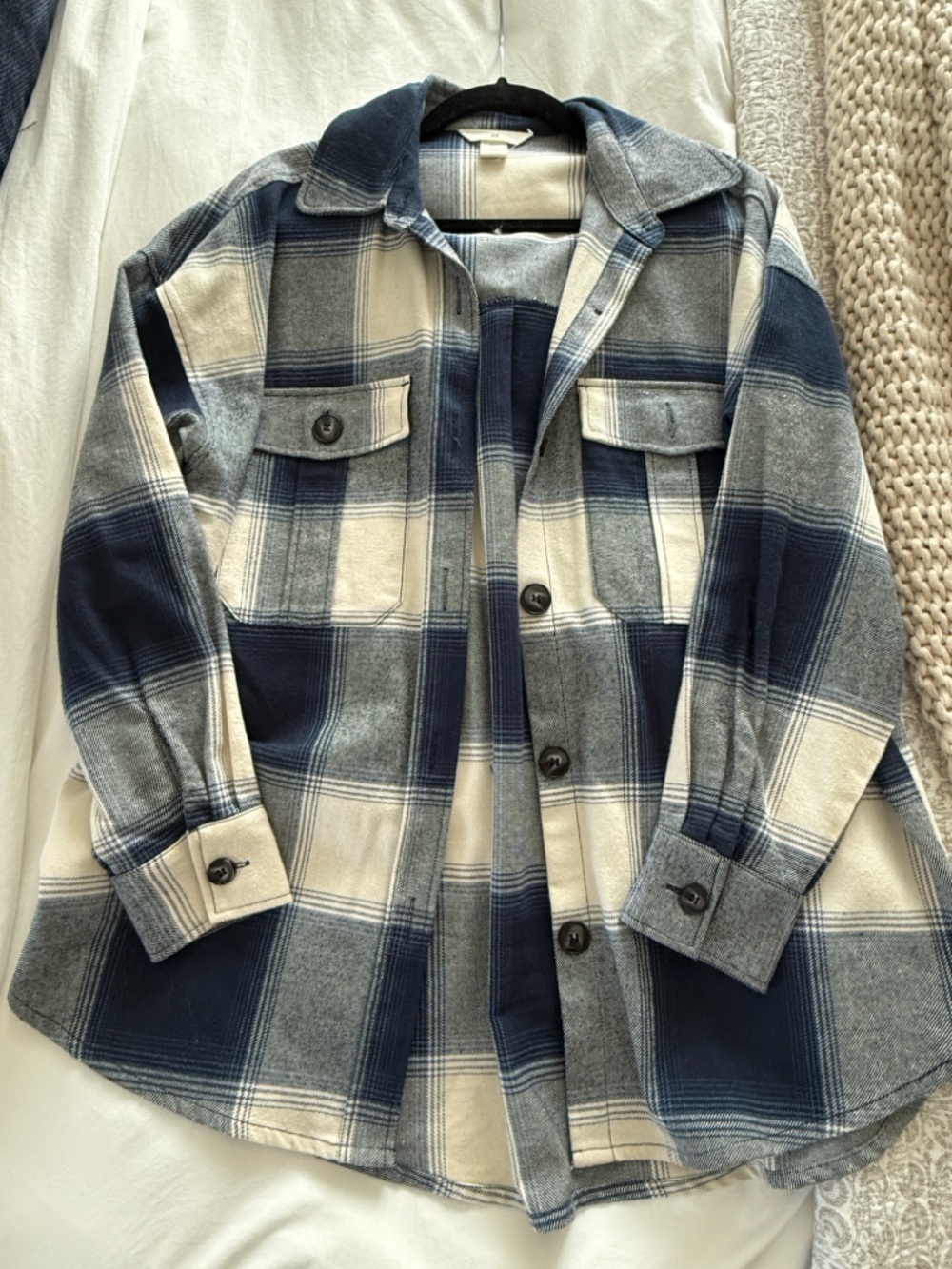 H&M Navy and Cream Plaid Utility Shacket - Picture 3 of 5